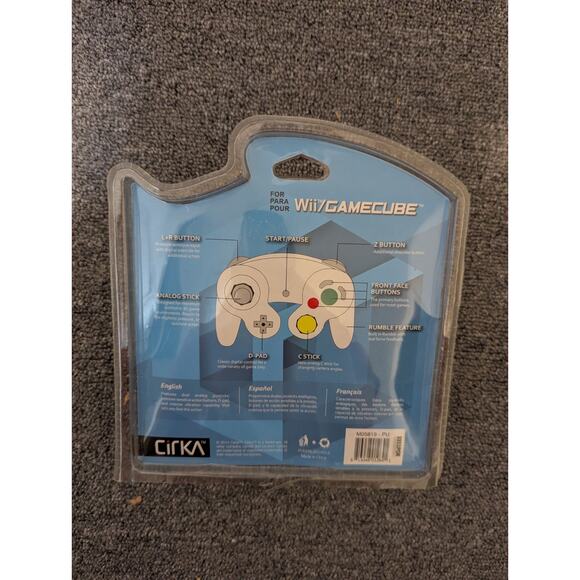 New Cirka Nintendo Wii/GameCube Wired Controller INDIGO Purple - Picture 2 of 2